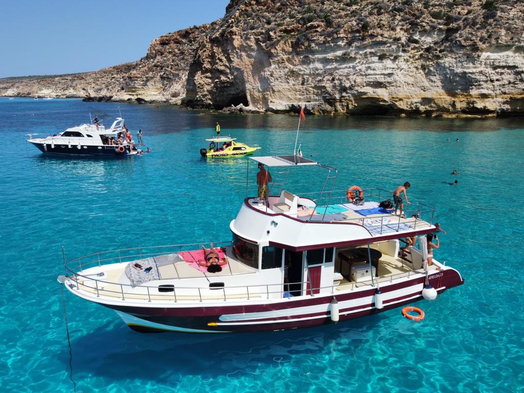 Pianeta Mare — Gite in barca a Lampedusa